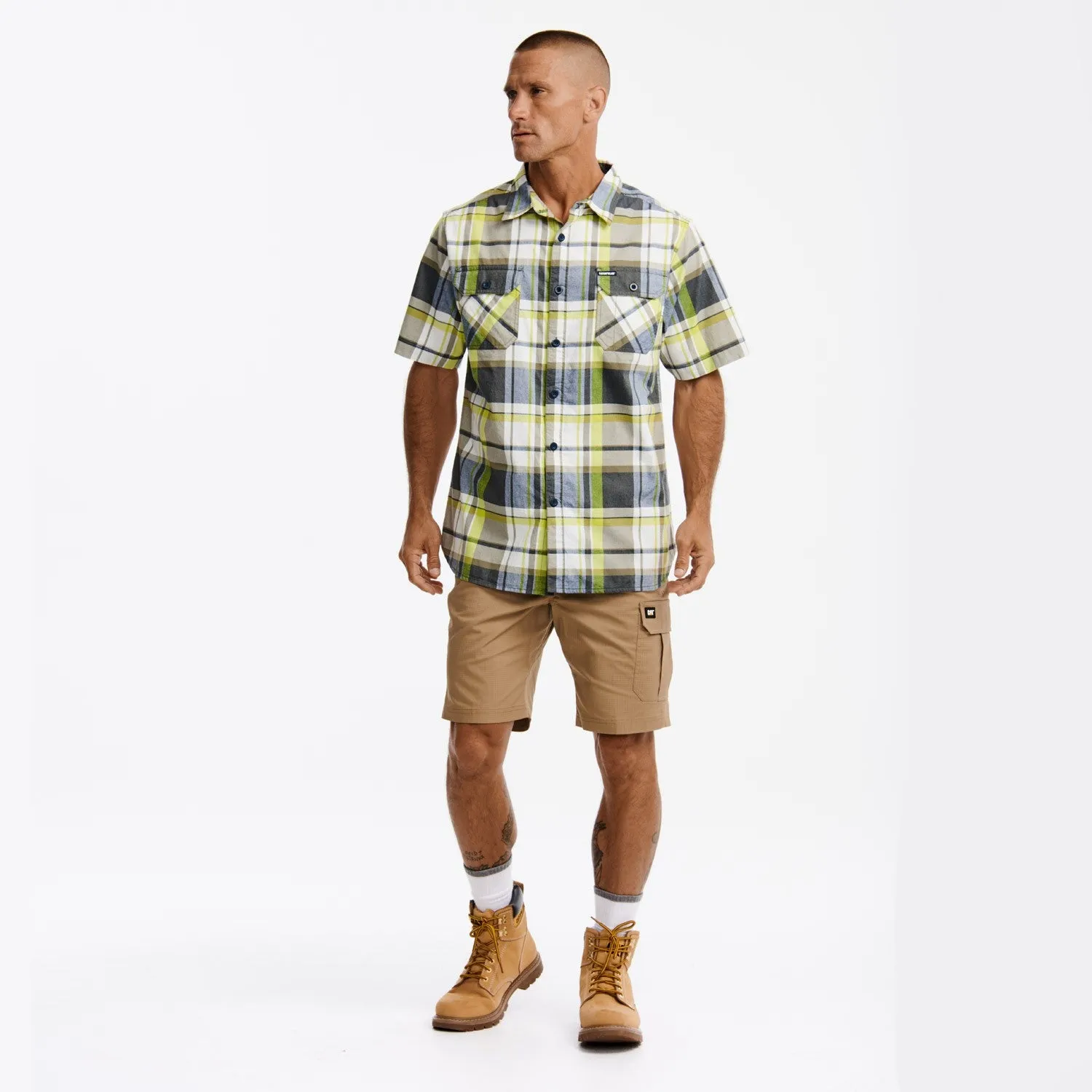CAT Men's Plaid Button-Downp Short Sleeve Work Shirt