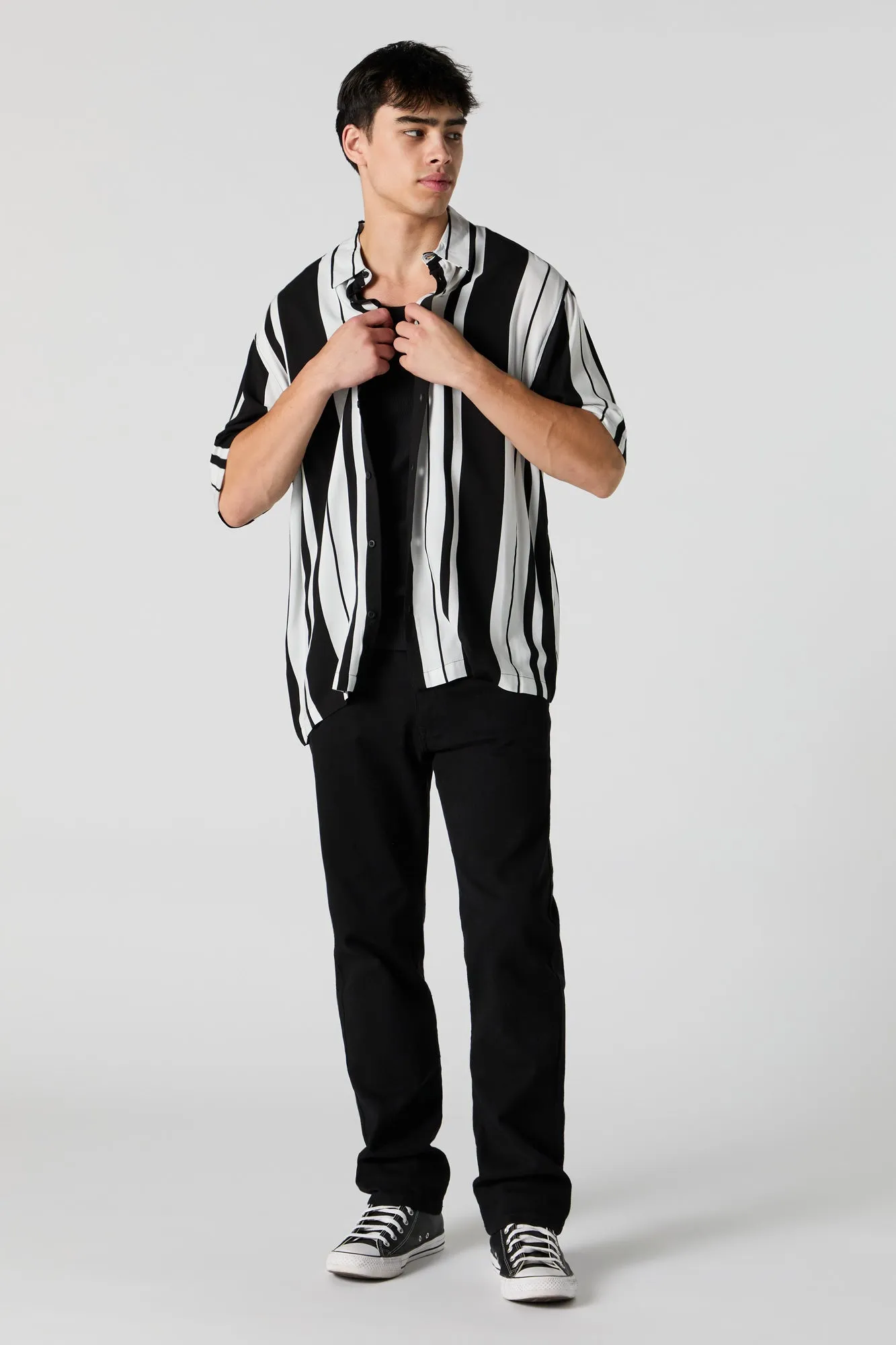 Haut boutonné à imprimé noir et blanc