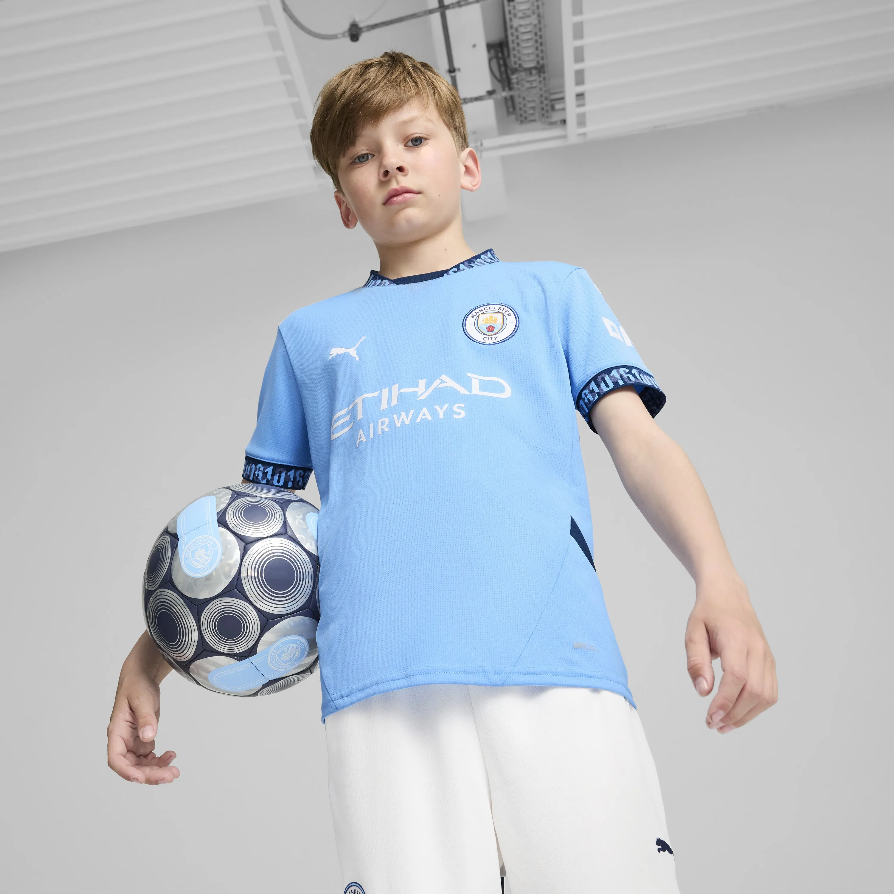 Junior's Manchester City 2024/25 Home Replica Soccer Jersey