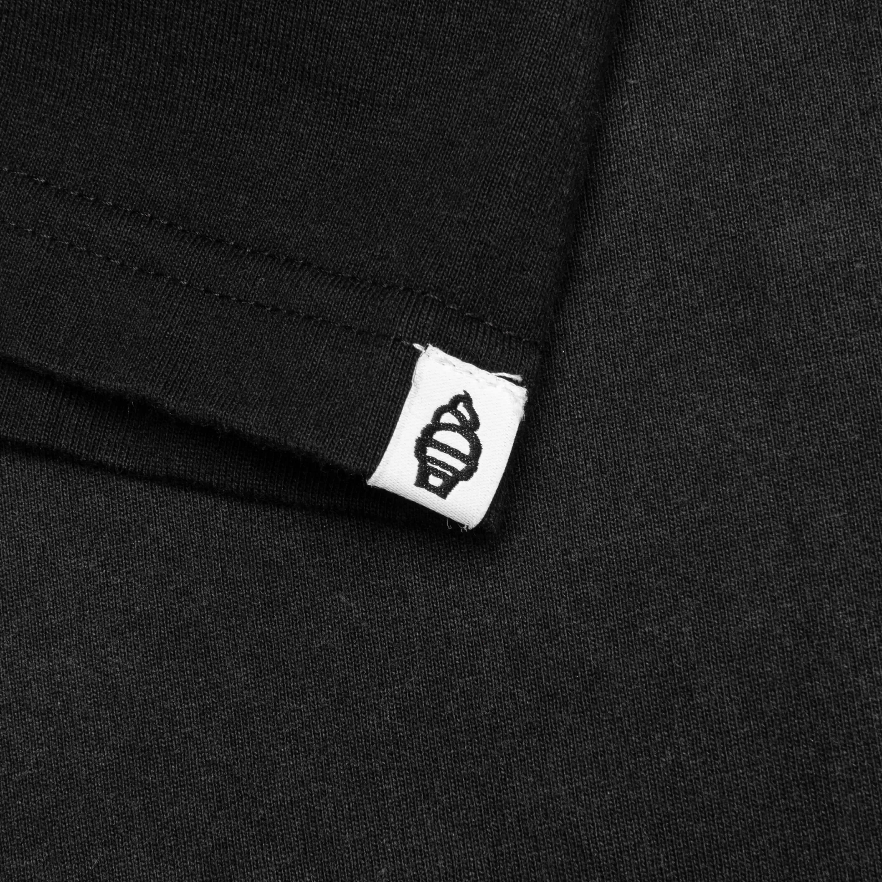 Landslide S/S Knit Oversize Fit Shirt - Black