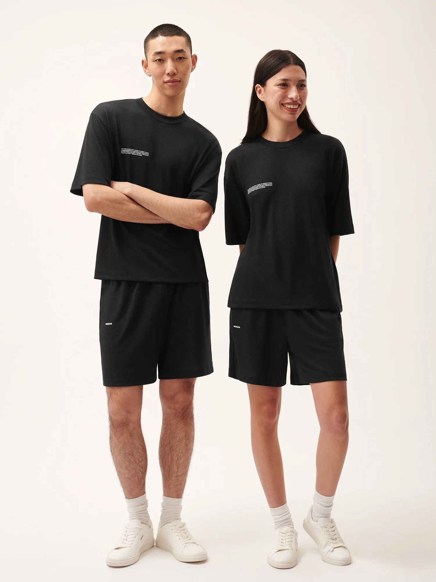 Mens DNA Frutfiber T-Shirt—black