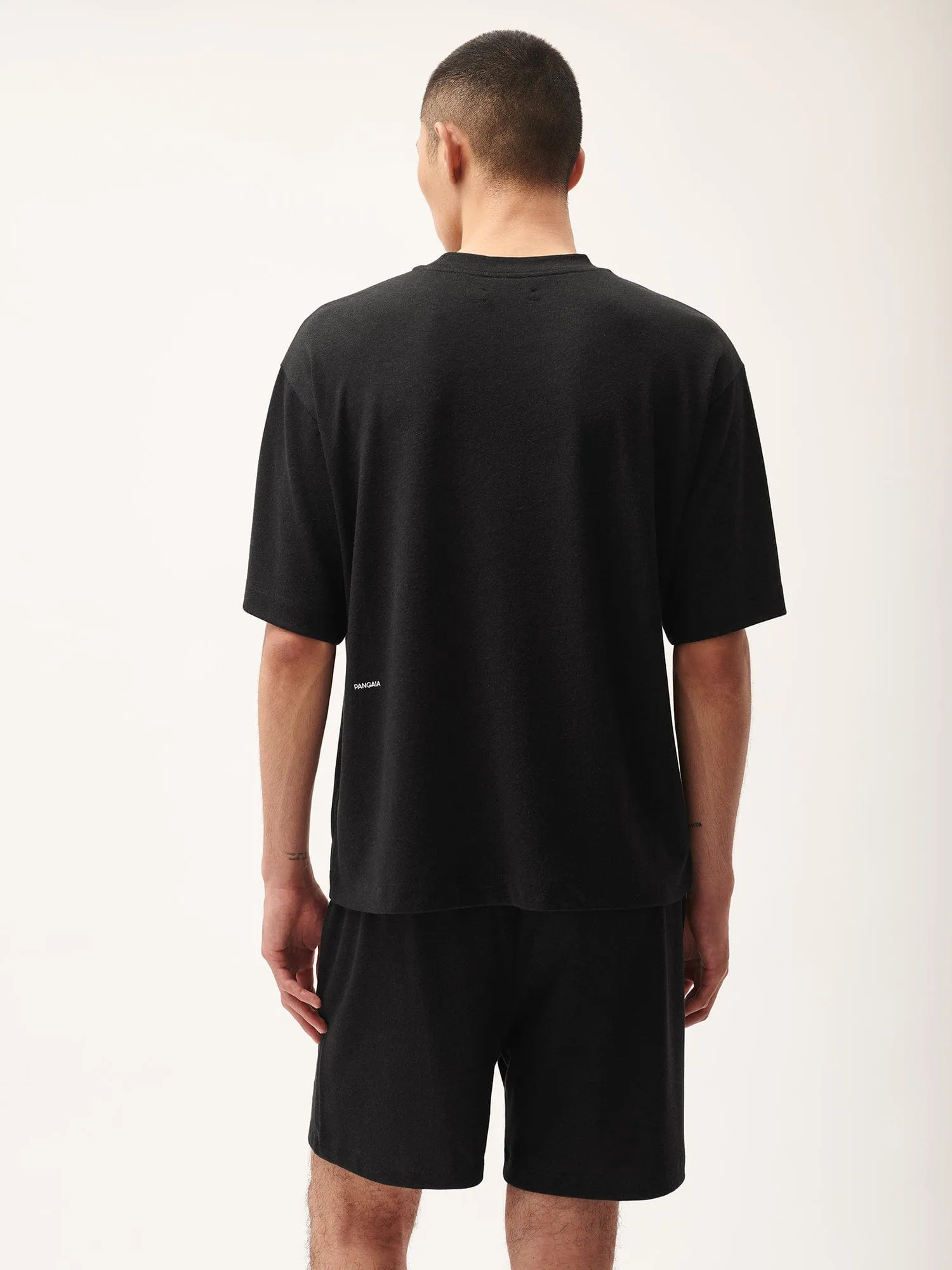Mens DNA Frutfiber T-Shirt—black