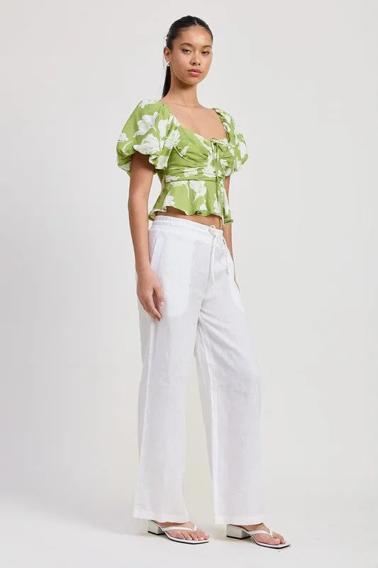 SHORT PUFF SLEEVE  FLORAL BLOUSE