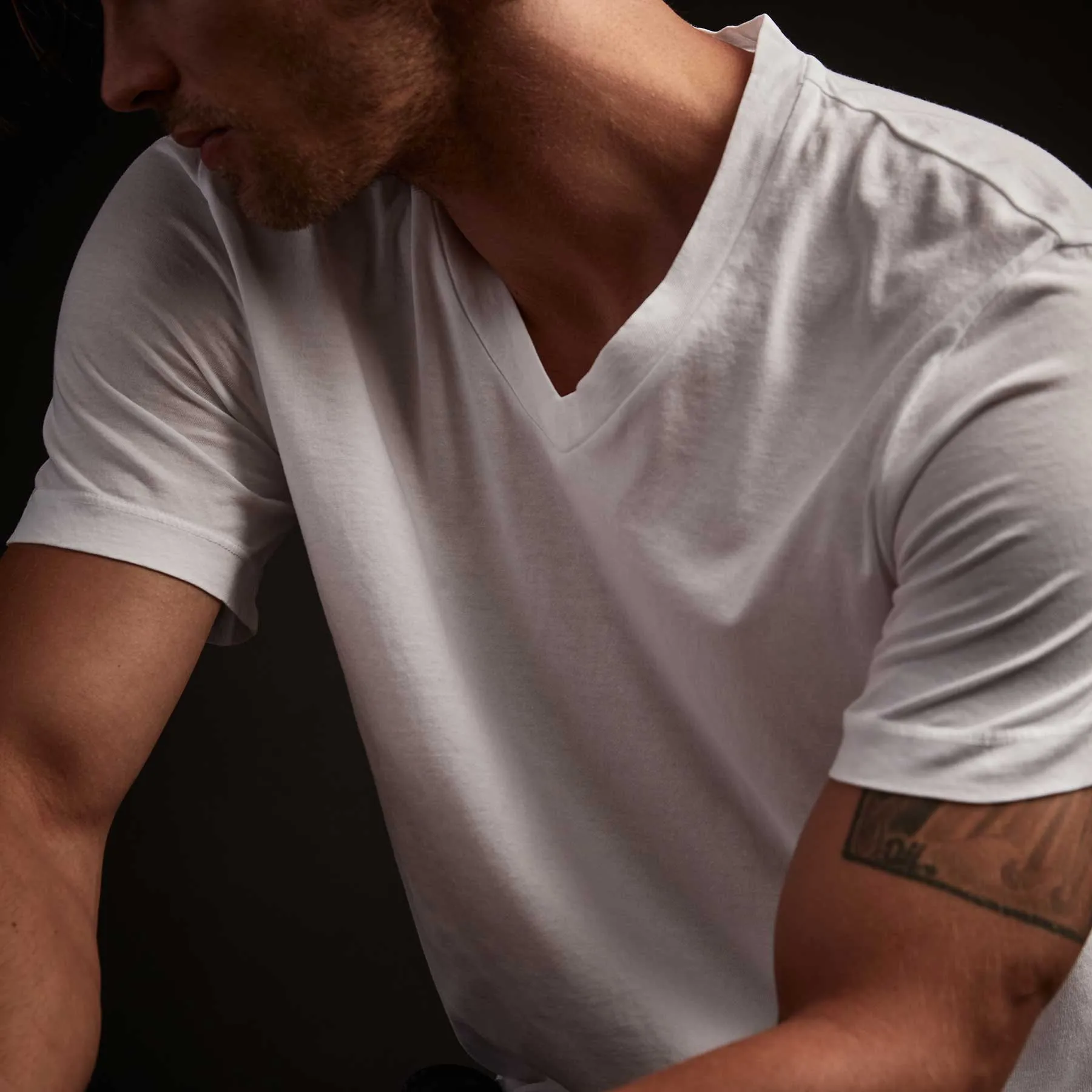 Short Sleeve V Neck - White