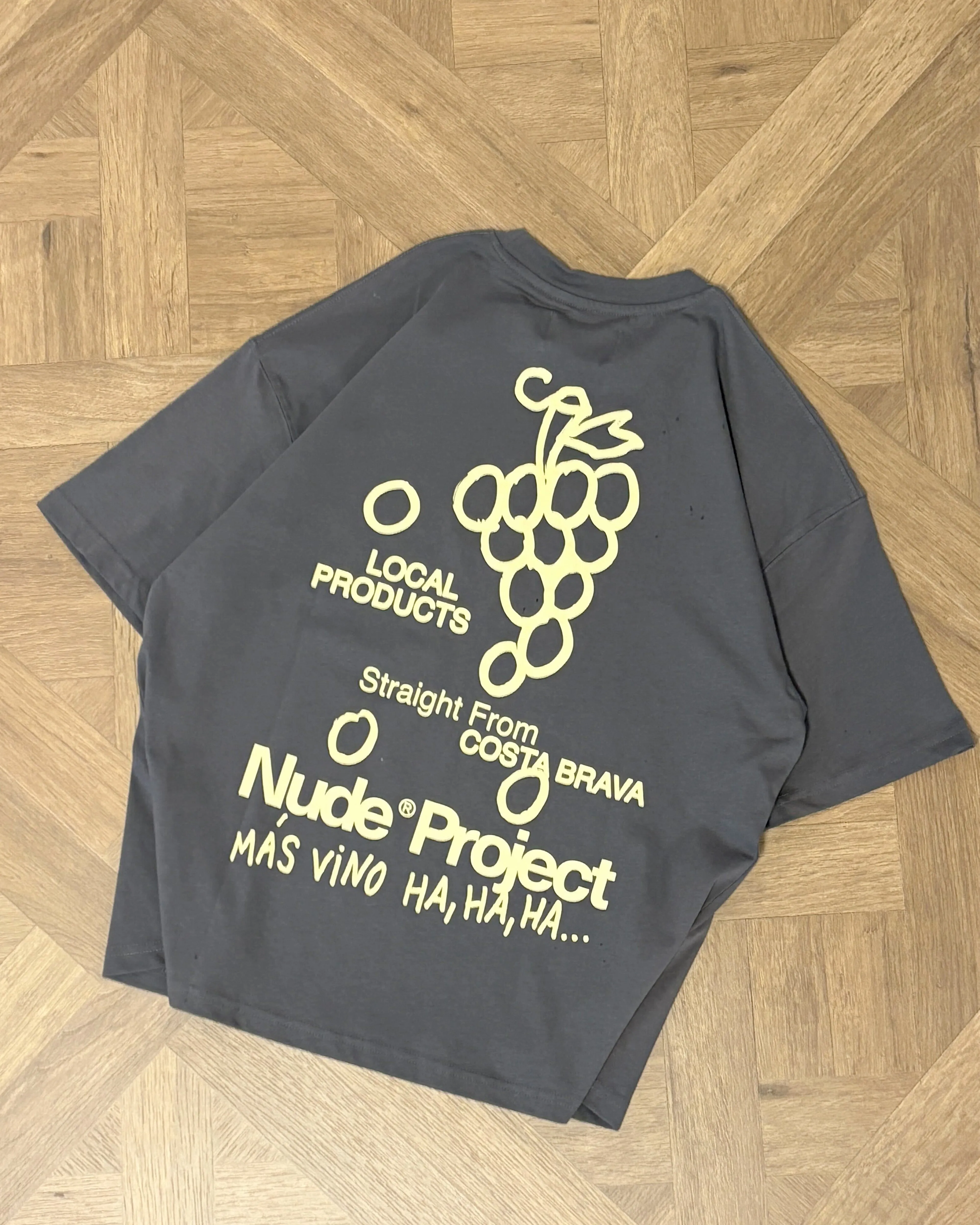 Viña Tee Ash