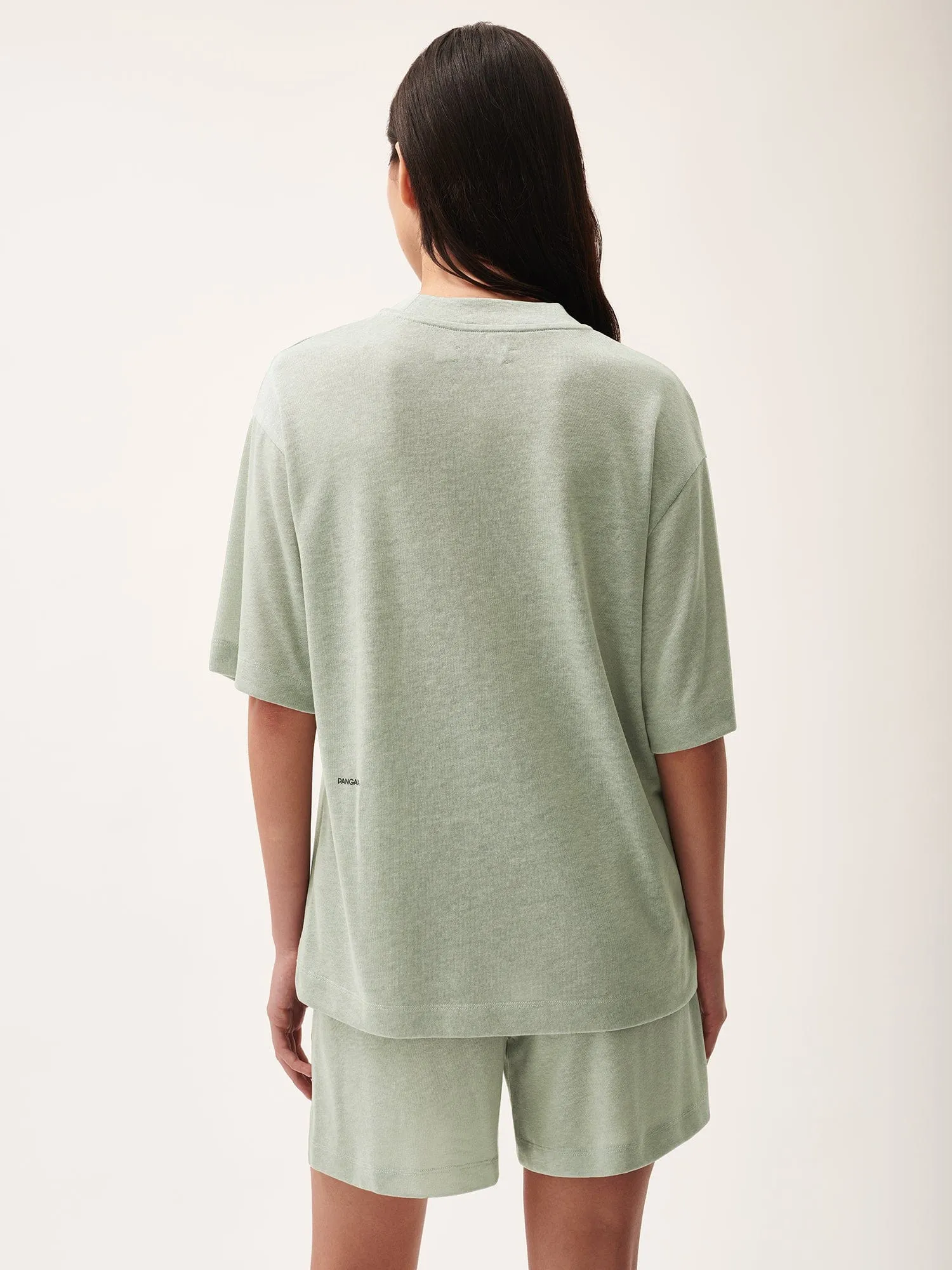 Womens DNA Frutfiber T-Shirt—moss green
